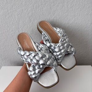 Vionic Kalina Braided silver Sandals Size 8.5
